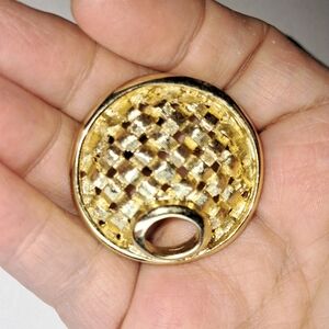 Sarah Coventry Woven Gold-Tone Brooch